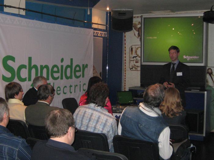  "Schneider Electric - " 2008.  4